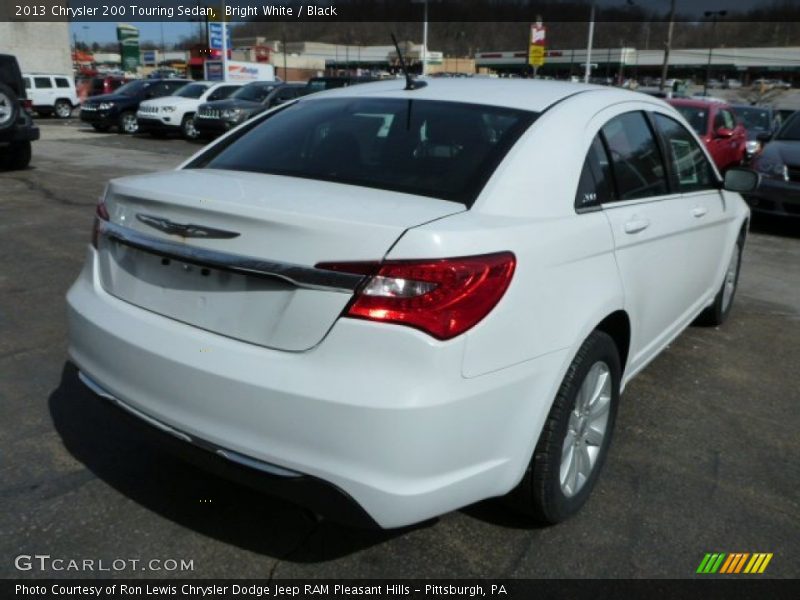 Bright White / Black 2013 Chrysler 200 Touring Sedan