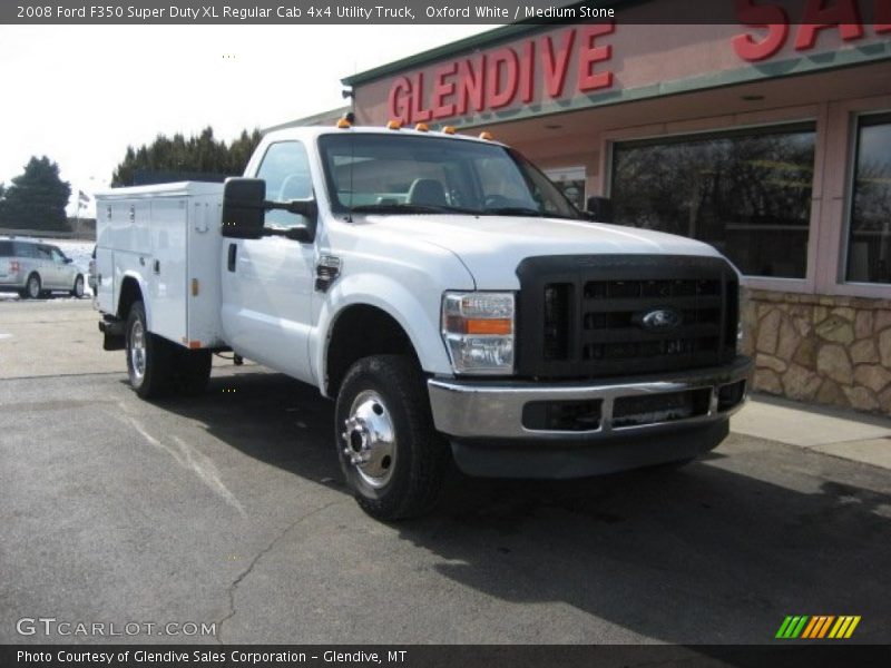 Oxford White / Medium Stone 2008 Ford F350 Super Duty XL Regular Cab 4x4 Utility Truck