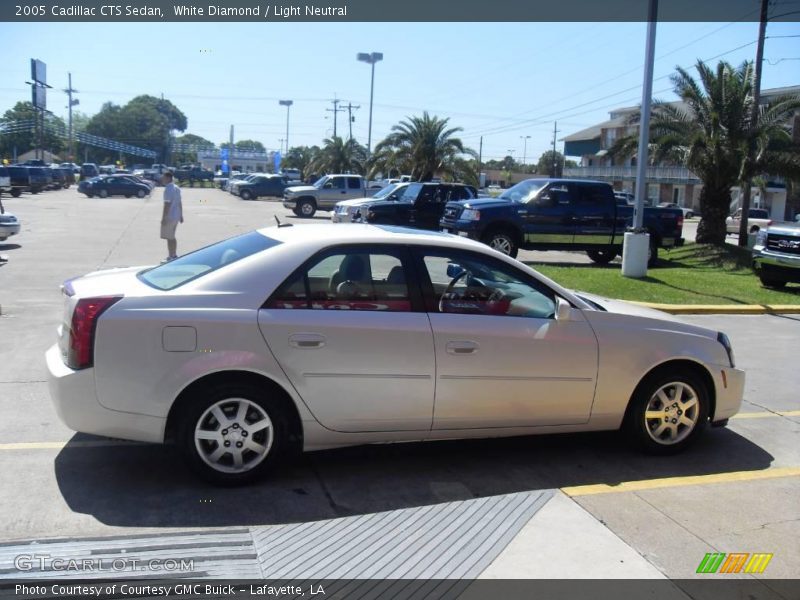 White Diamond / Light Neutral 2005 Cadillac CTS Sedan