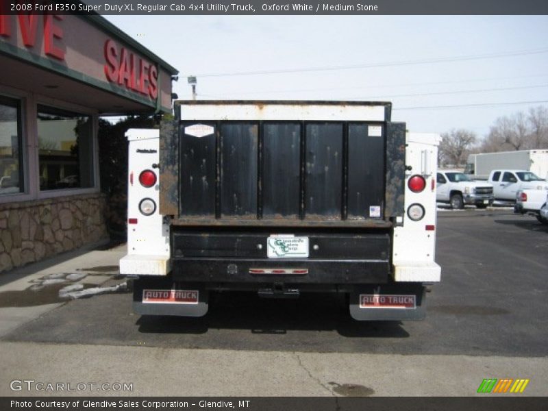 Oxford White / Medium Stone 2008 Ford F350 Super Duty XL Regular Cab 4x4 Utility Truck