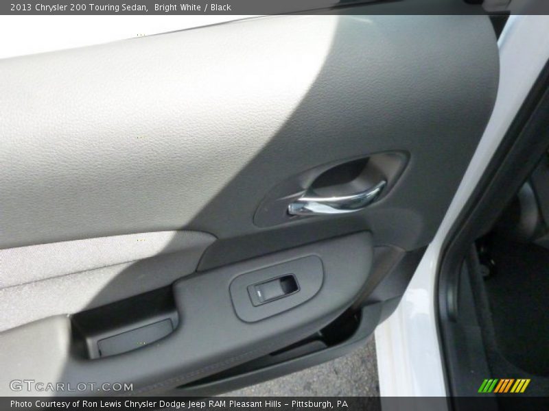 Bright White / Black 2013 Chrysler 200 Touring Sedan