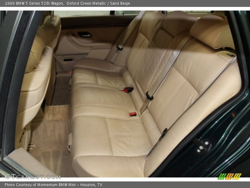 Rear Seat of 1999 5 Series 528i Wagon