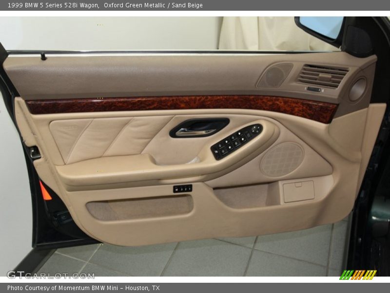 Door Panel of 1999 5 Series 528i Wagon