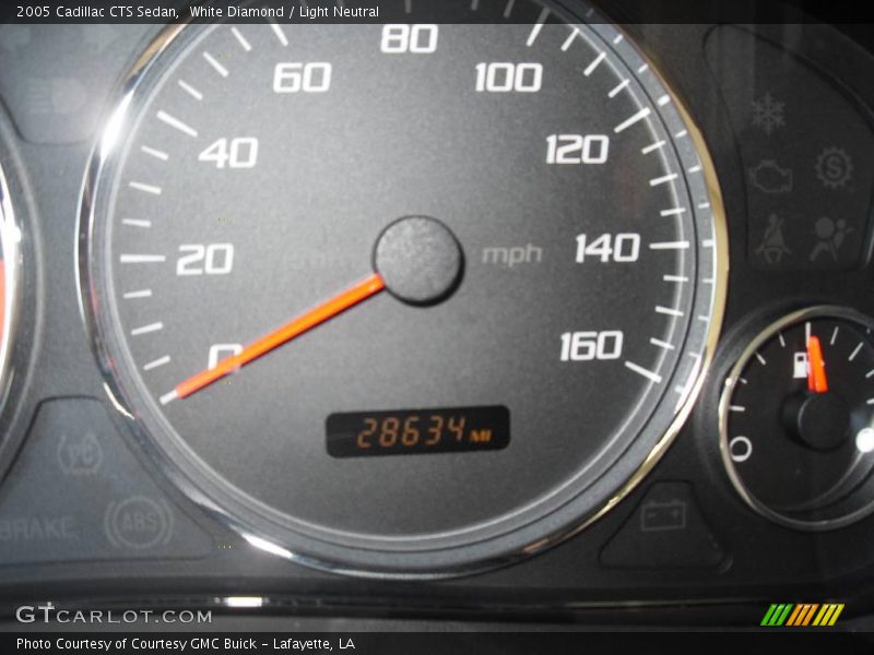 White Diamond / Light Neutral 2005 Cadillac CTS Sedan