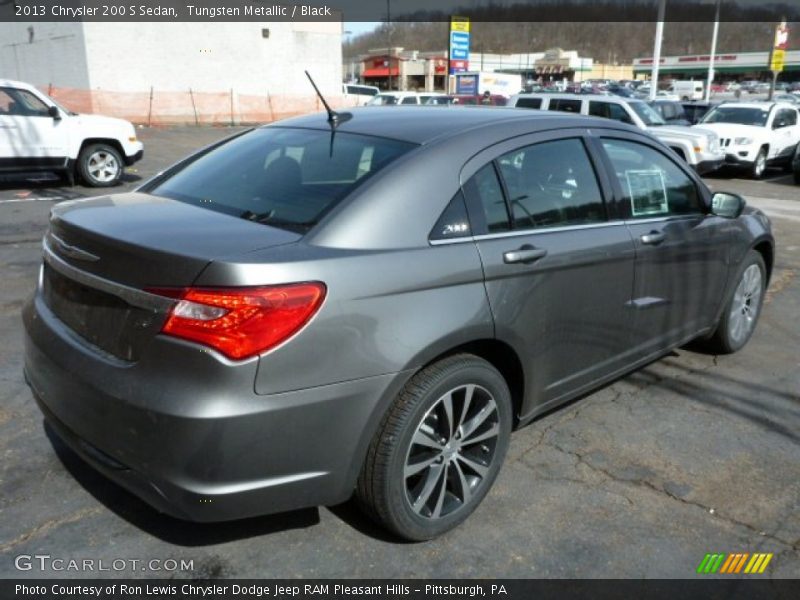 Tungsten Metallic / Black 2013 Chrysler 200 S Sedan