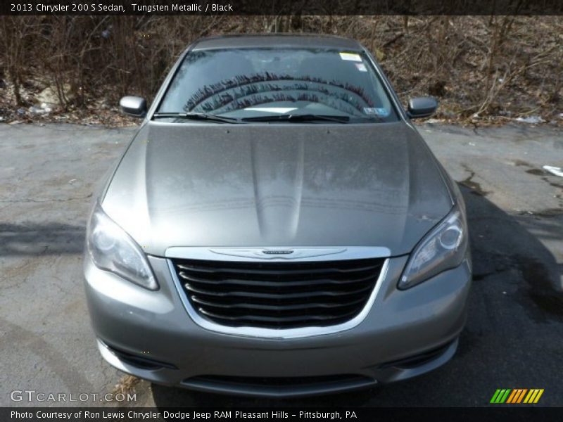 Tungsten Metallic / Black 2013 Chrysler 200 S Sedan