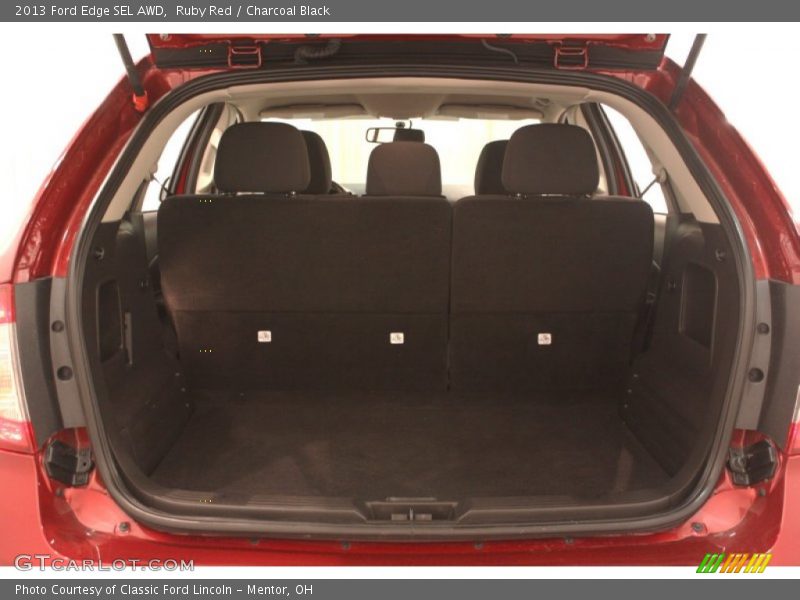  2013 Edge SEL AWD Trunk