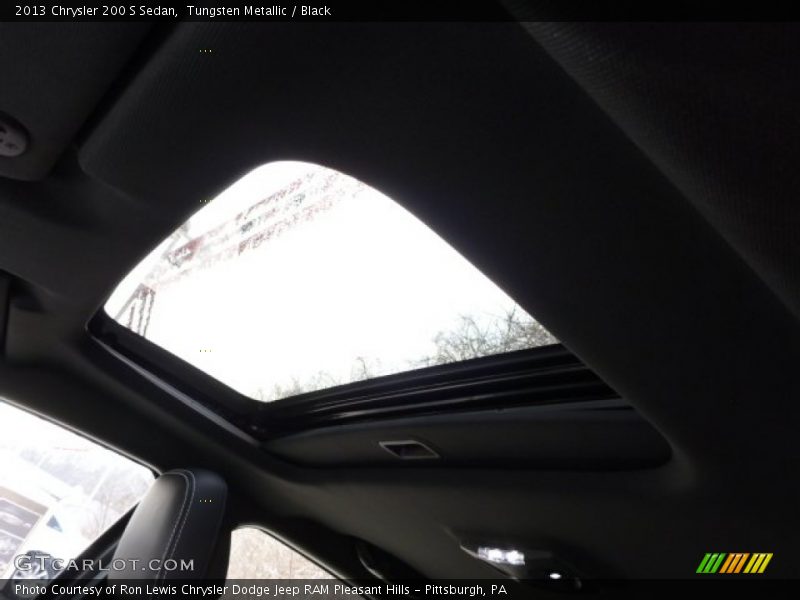 Tungsten Metallic / Black 2013 Chrysler 200 S Sedan
