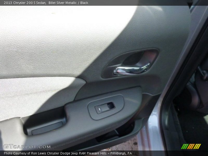 Billet Silver Metallic / Black 2013 Chrysler 200 S Sedan