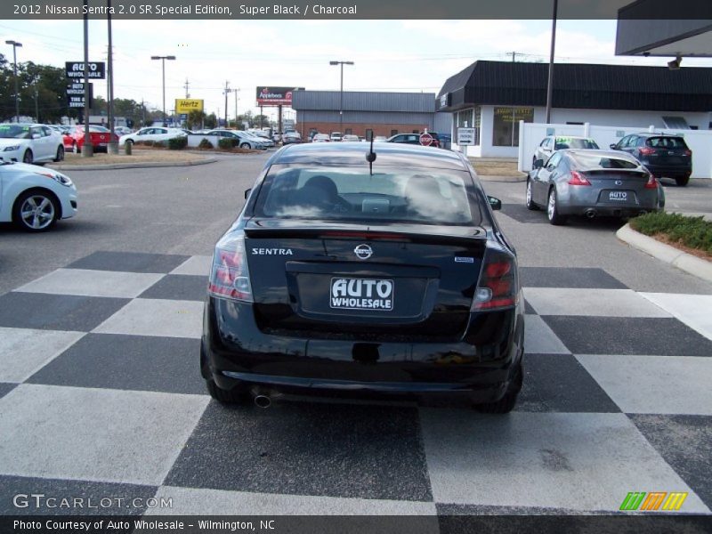 Super Black / Charcoal 2012 Nissan Sentra 2.0 SR Special Edition