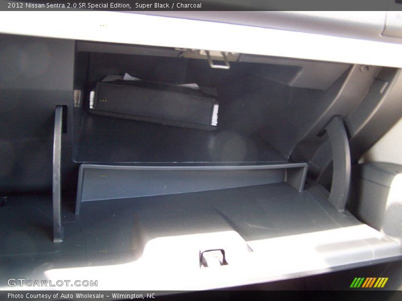 Super Black / Charcoal 2012 Nissan Sentra 2.0 SR Special Edition