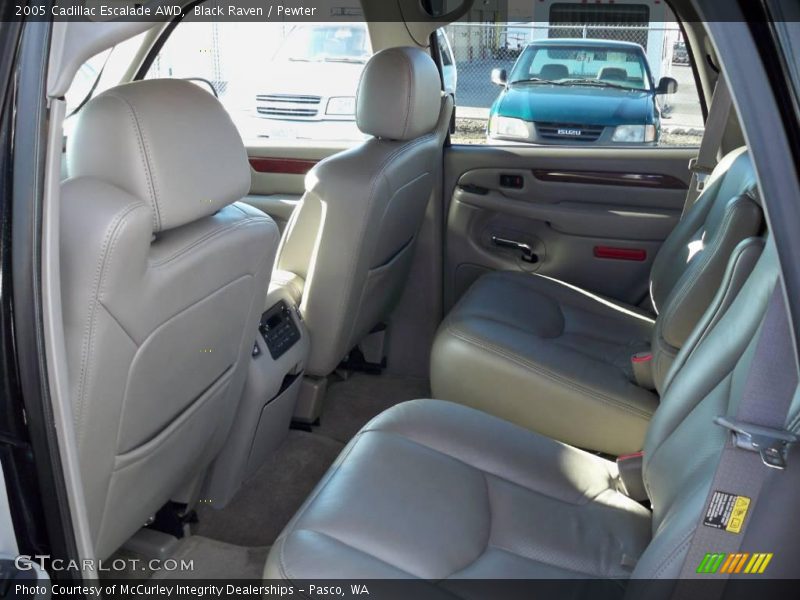Black Raven / Pewter 2005 Cadillac Escalade AWD