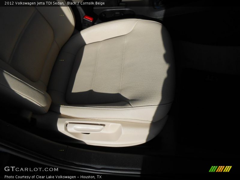 Black / Cornsilk Beige 2012 Volkswagen Jetta TDI Sedan