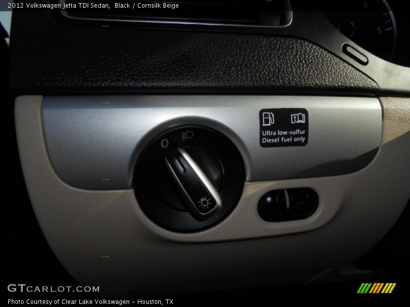 Black / Cornsilk Beige 2012 Volkswagen Jetta TDI Sedan