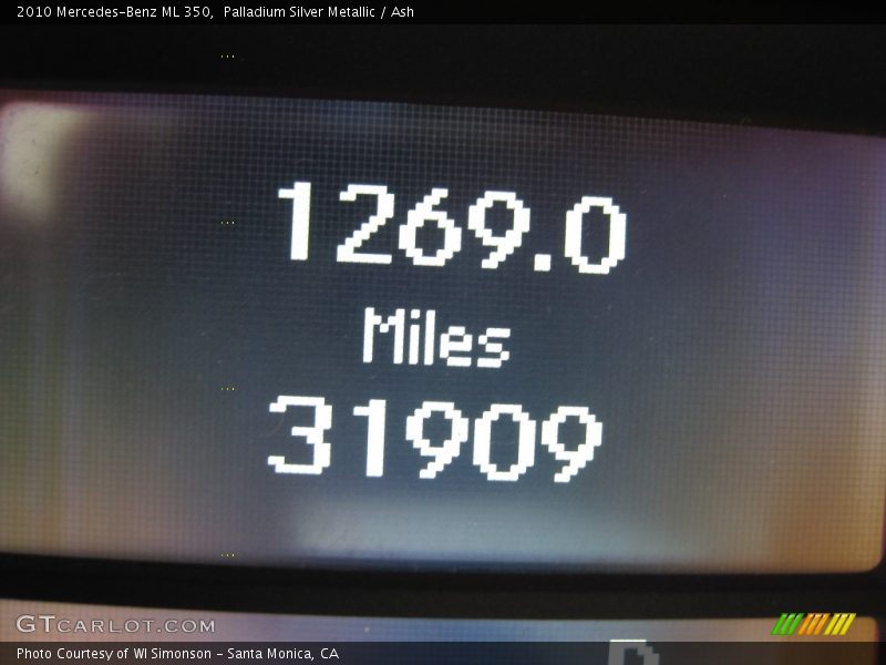 Palladium Silver Metallic / Ash 2010 Mercedes-Benz ML 350