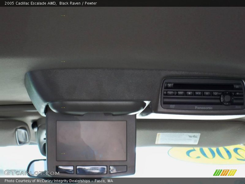 Black Raven / Pewter 2005 Cadillac Escalade AWD