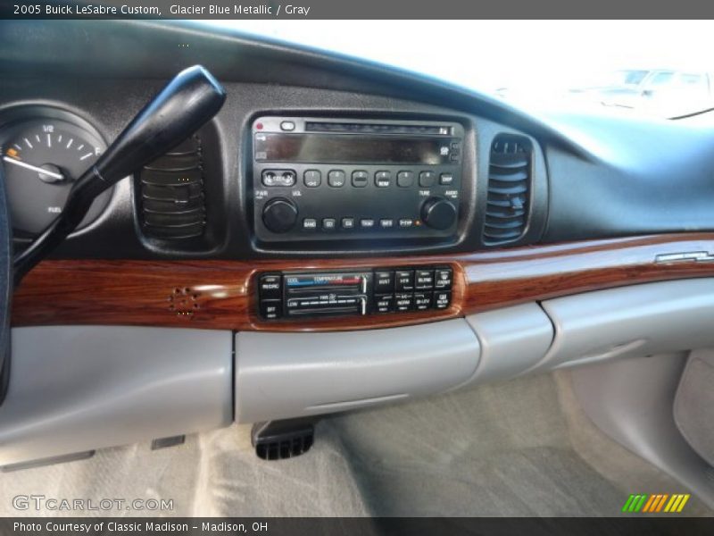 Controls of 2005 LeSabre Custom