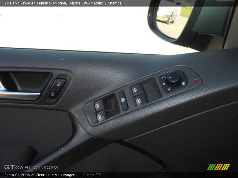 Alpine Grey Metallic / Charcoal 2010 Volkswagen Tiguan S 4Motion