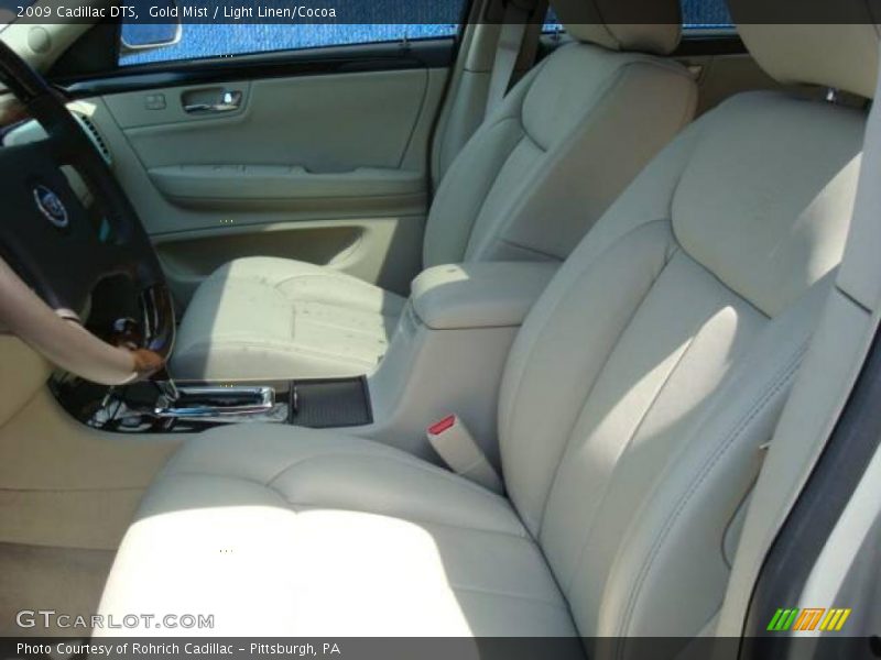 Gold Mist / Light Linen/Cocoa 2009 Cadillac DTS