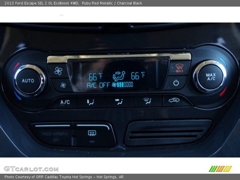 Controls of 2013 Escape SEL 2.0L EcoBoost 4WD