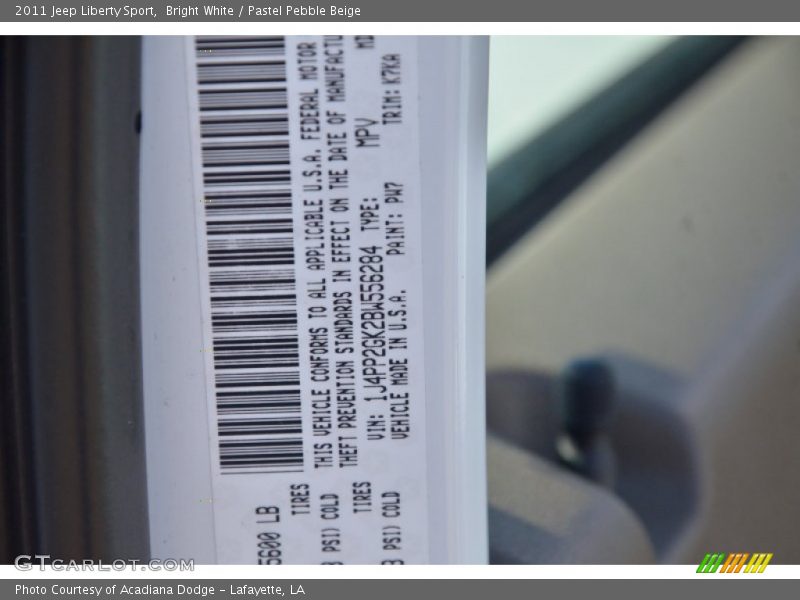 Bright White / Pastel Pebble Beige 2011 Jeep Liberty Sport