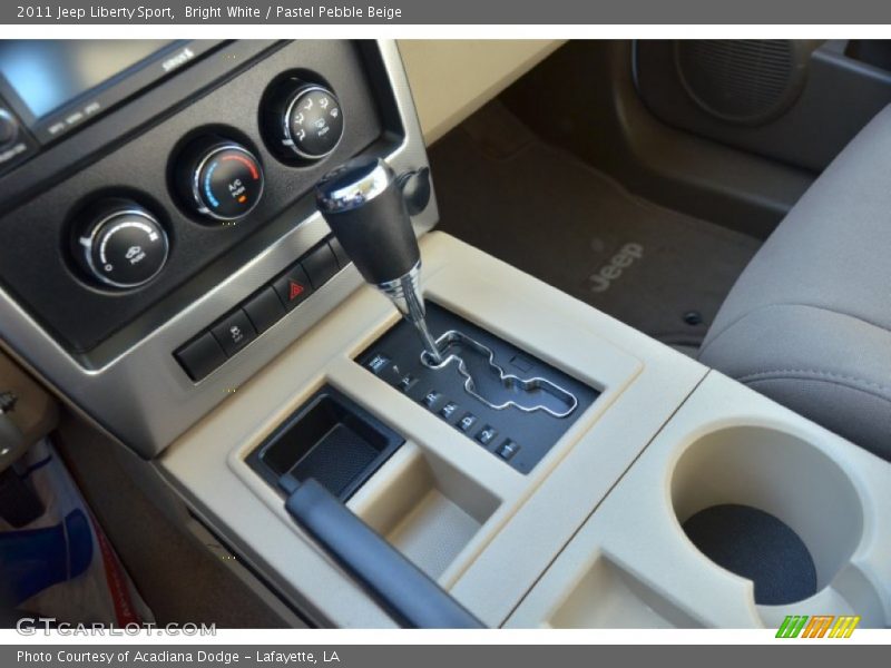 Bright White / Pastel Pebble Beige 2011 Jeep Liberty Sport