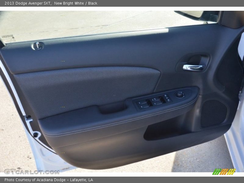 New Bright White / Black 2013 Dodge Avenger SXT