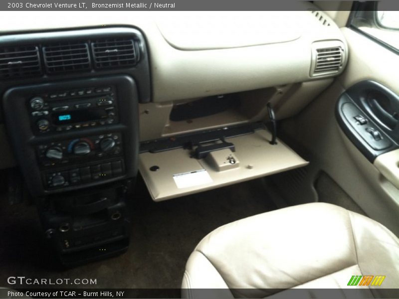 Bronzemist Metallic / Neutral 2003 Chevrolet Venture LT