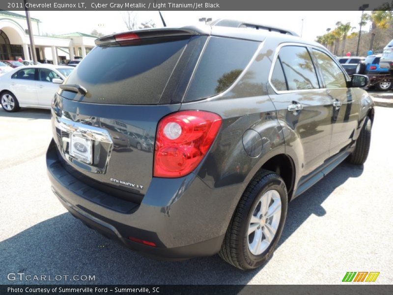 Cyber Gray Metallic / Light Titanium/Jet Black 2011 Chevrolet Equinox LT