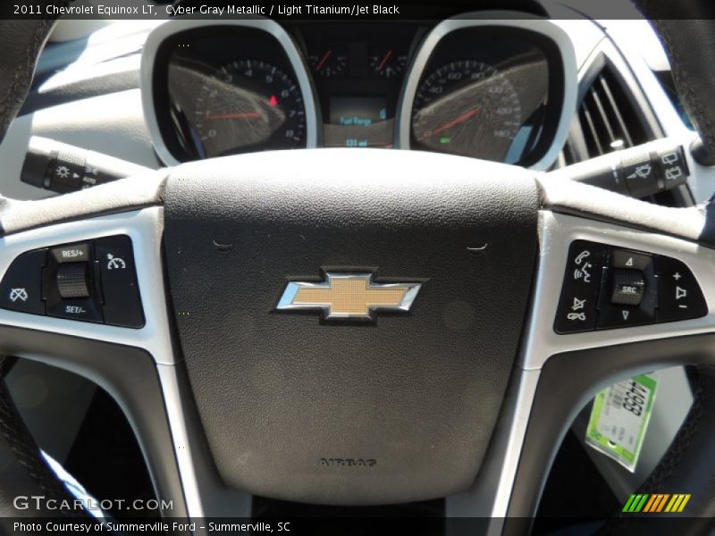 Cyber Gray Metallic / Light Titanium/Jet Black 2011 Chevrolet Equinox LT