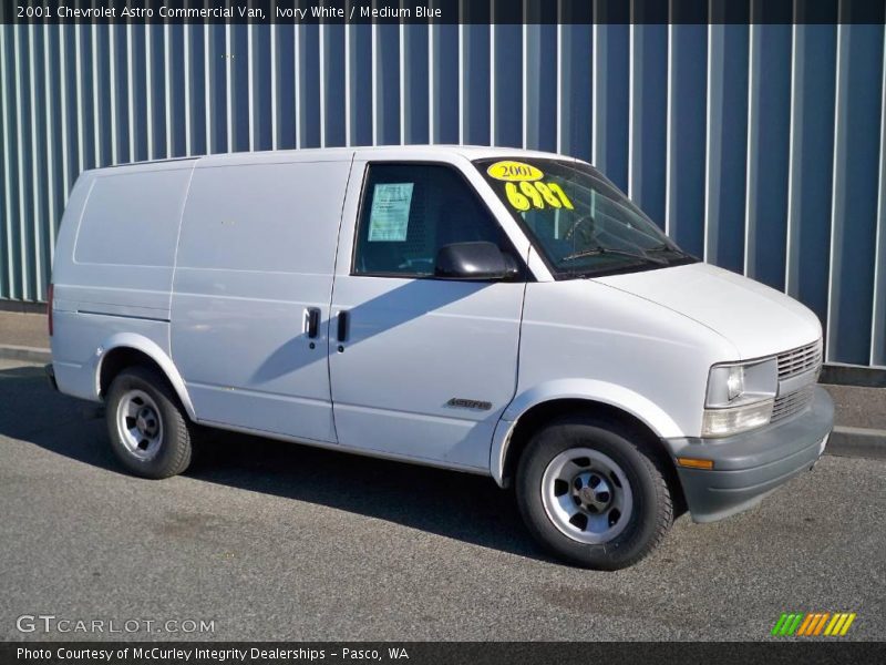 Ivory White / Medium Blue 2001 Chevrolet Astro Commercial Van