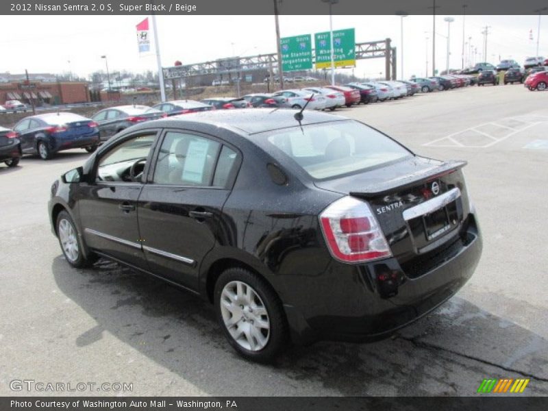 Super Black / Beige 2012 Nissan Sentra 2.0 S