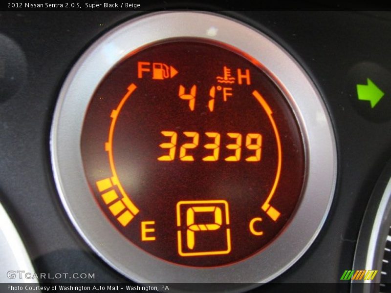 Super Black / Beige 2012 Nissan Sentra 2.0 S