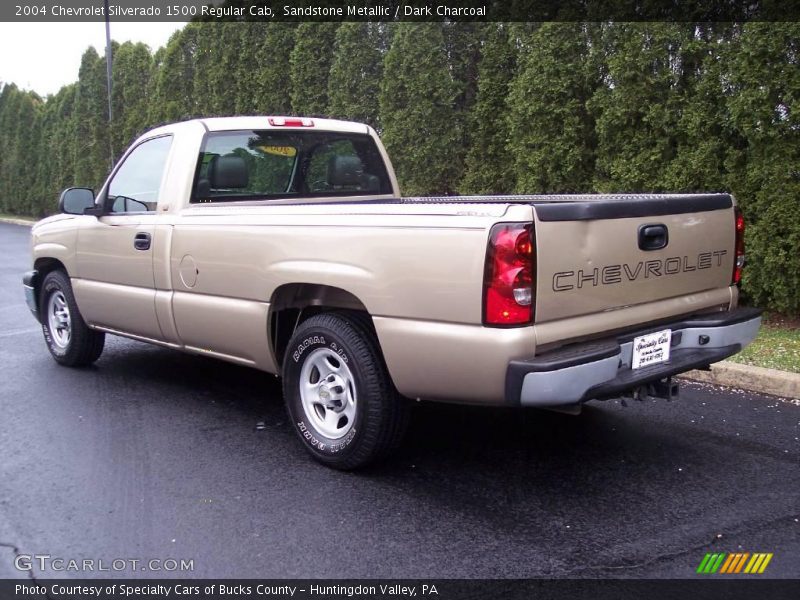 Sandstone Metallic / Dark Charcoal 2004 Chevrolet Silverado 1500 Regular Cab