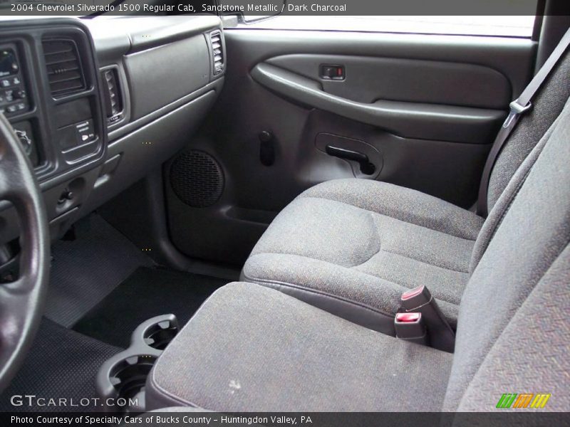 Sandstone Metallic / Dark Charcoal 2004 Chevrolet Silverado 1500 Regular Cab