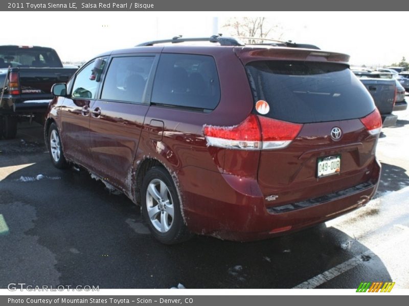 Salsa Red Pearl / Bisque 2011 Toyota Sienna LE