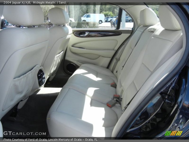 Midnight Metallic / Sand 2004 Jaguar XJ XJ8