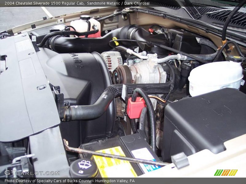 Sandstone Metallic / Dark Charcoal 2004 Chevrolet Silverado 1500 Regular Cab