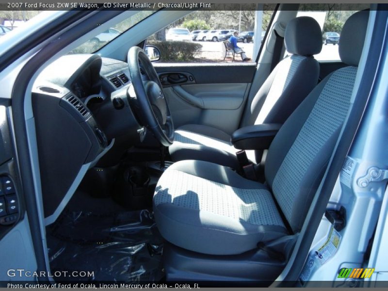 CD Silver Metallic / Charcoal/Light Flint 2007 Ford Focus ZXW SE Wagon