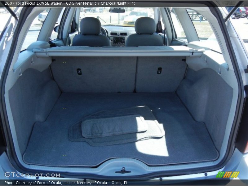CD Silver Metallic / Charcoal/Light Flint 2007 Ford Focus ZXW SE Wagon