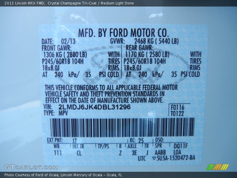 Crystal Champagne Tri-Coat / Medium Light Stone 2013 Lincoln MKX FWD