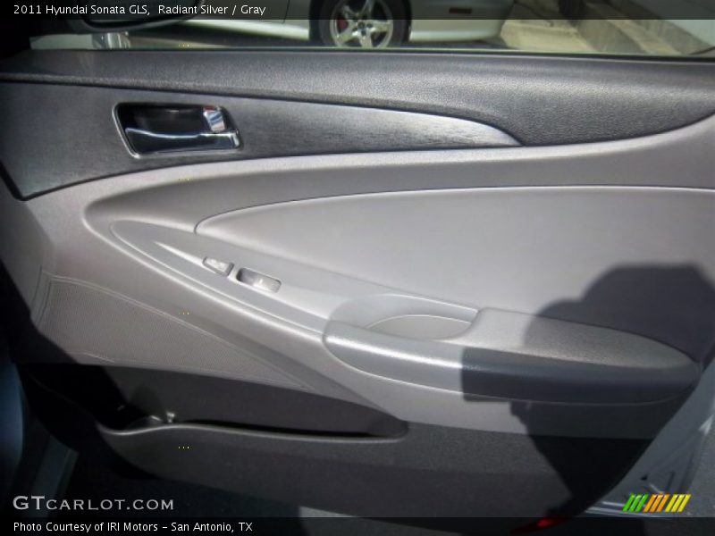 Radiant Silver / Gray 2011 Hyundai Sonata GLS