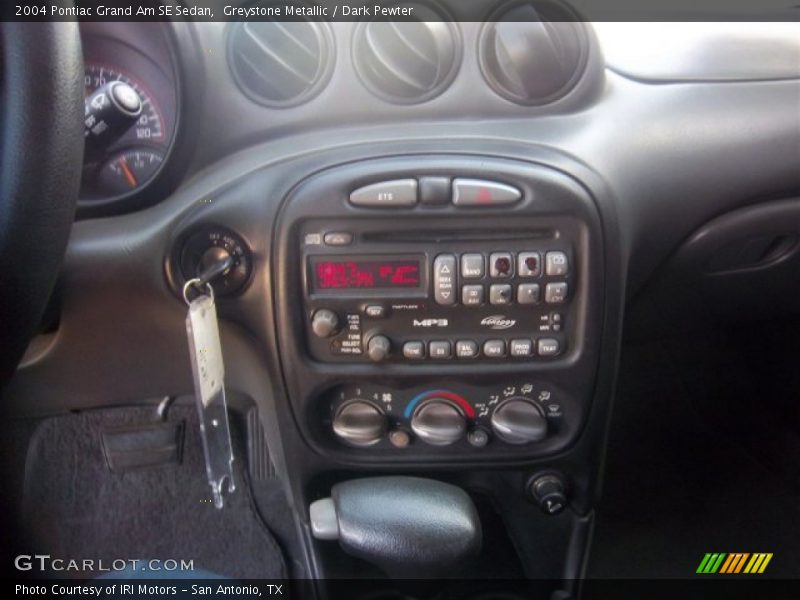 Greystone Metallic / Dark Pewter 2004 Pontiac Grand Am SE Sedan