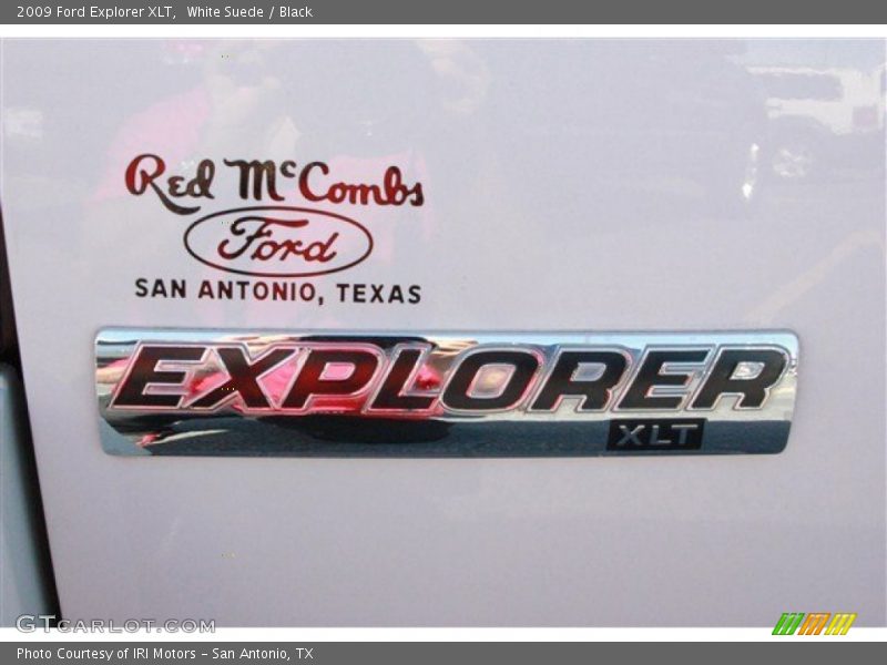White Suede / Black 2009 Ford Explorer XLT