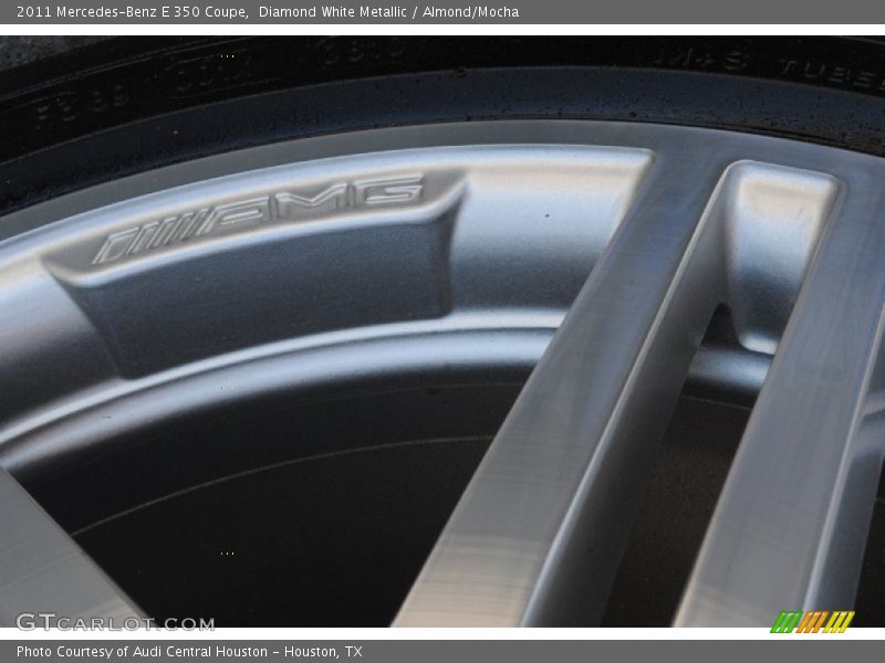 Diamond White Metallic / Almond/Mocha 2011 Mercedes-Benz E 350 Coupe
