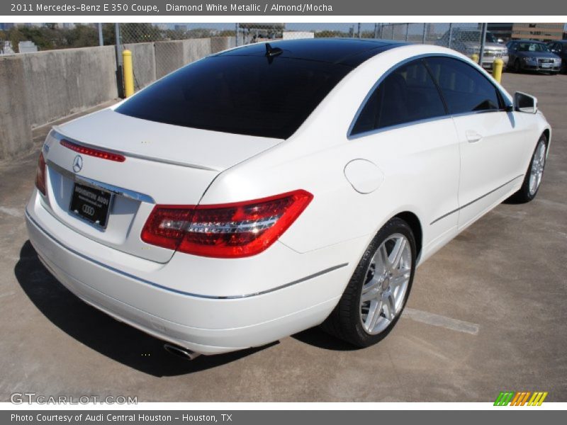 Diamond White Metallic / Almond/Mocha 2011 Mercedes-Benz E 350 Coupe