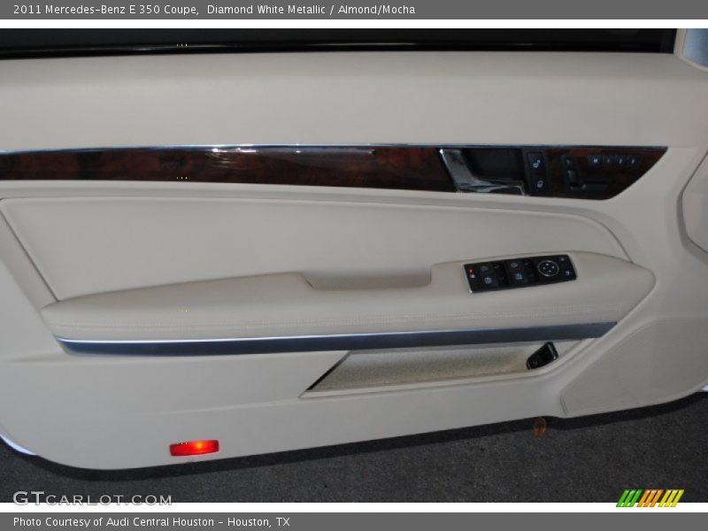 Diamond White Metallic / Almond/Mocha 2011 Mercedes-Benz E 350 Coupe