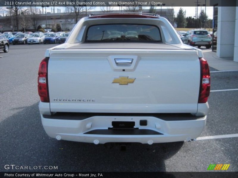 White Diamond Tricoat / Ebony 2013 Chevrolet Avalanche LTZ 4x4 Black Diamond Edition