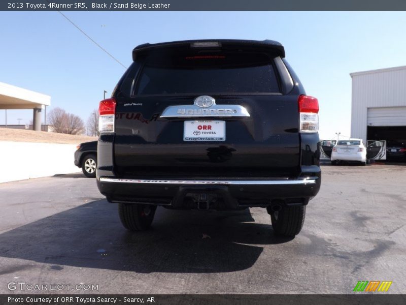 Black / Sand Beige Leather 2013 Toyota 4Runner SR5