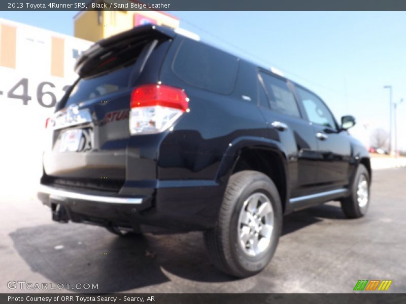 Black / Sand Beige Leather 2013 Toyota 4Runner SR5